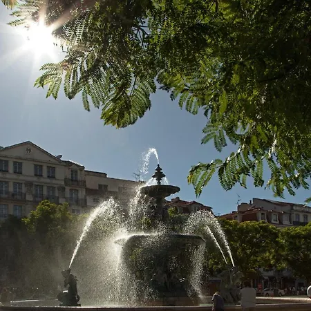 Ξενοδοχείο Metropole 3*