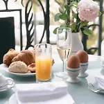 Metropole 3* Lisbon