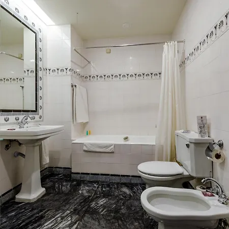 Metropole 3*