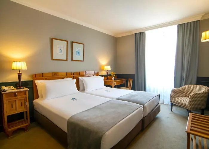 Metropole 3* Lisbon