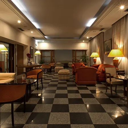 Metropole Hotel