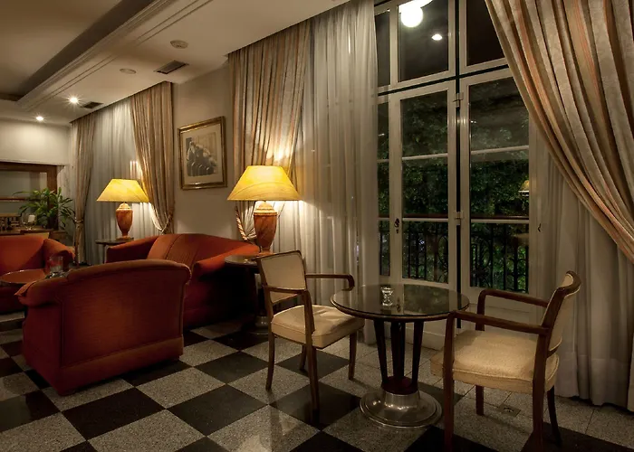 ホテル メトロポール