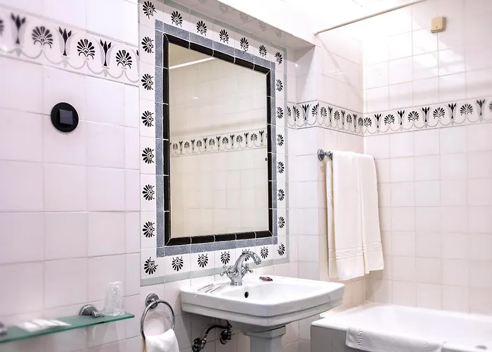 ホテル メトロポール 3*